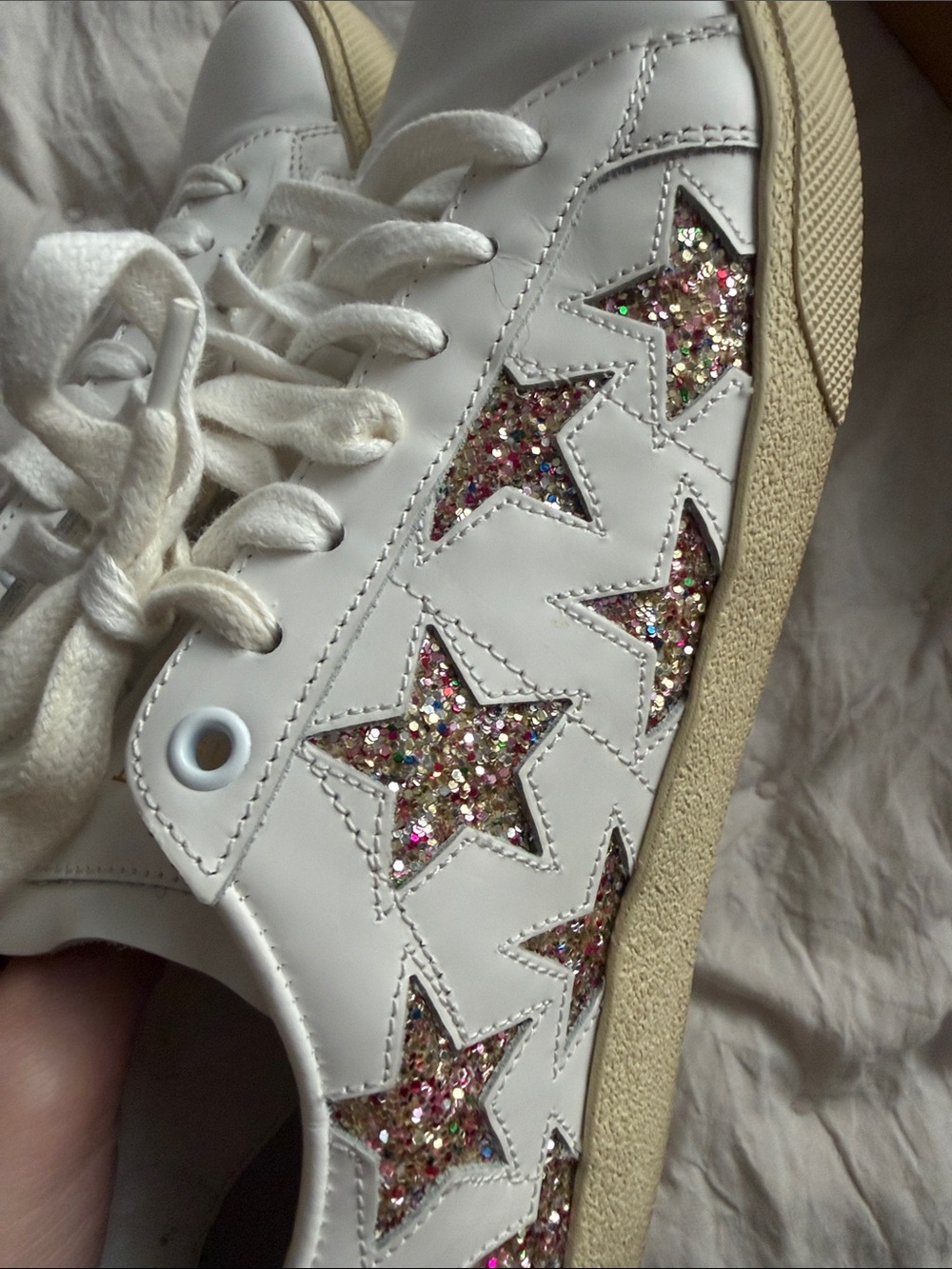 Saint Laurent White Leather Sneakers with Multicolor Glitter Star Accents - Picture 4 of 9